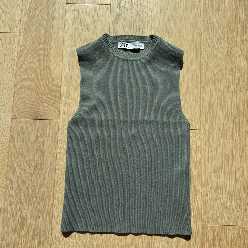 Zara Olive Ribbed Sleeveless Knit Top